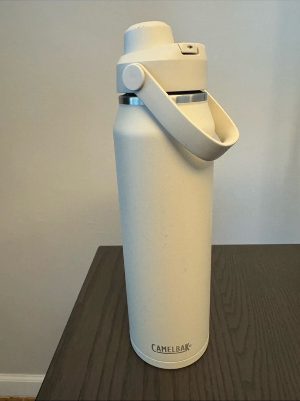 CamelBak Insulated Water Bottle with Carry Handle 32 oz/ 1L